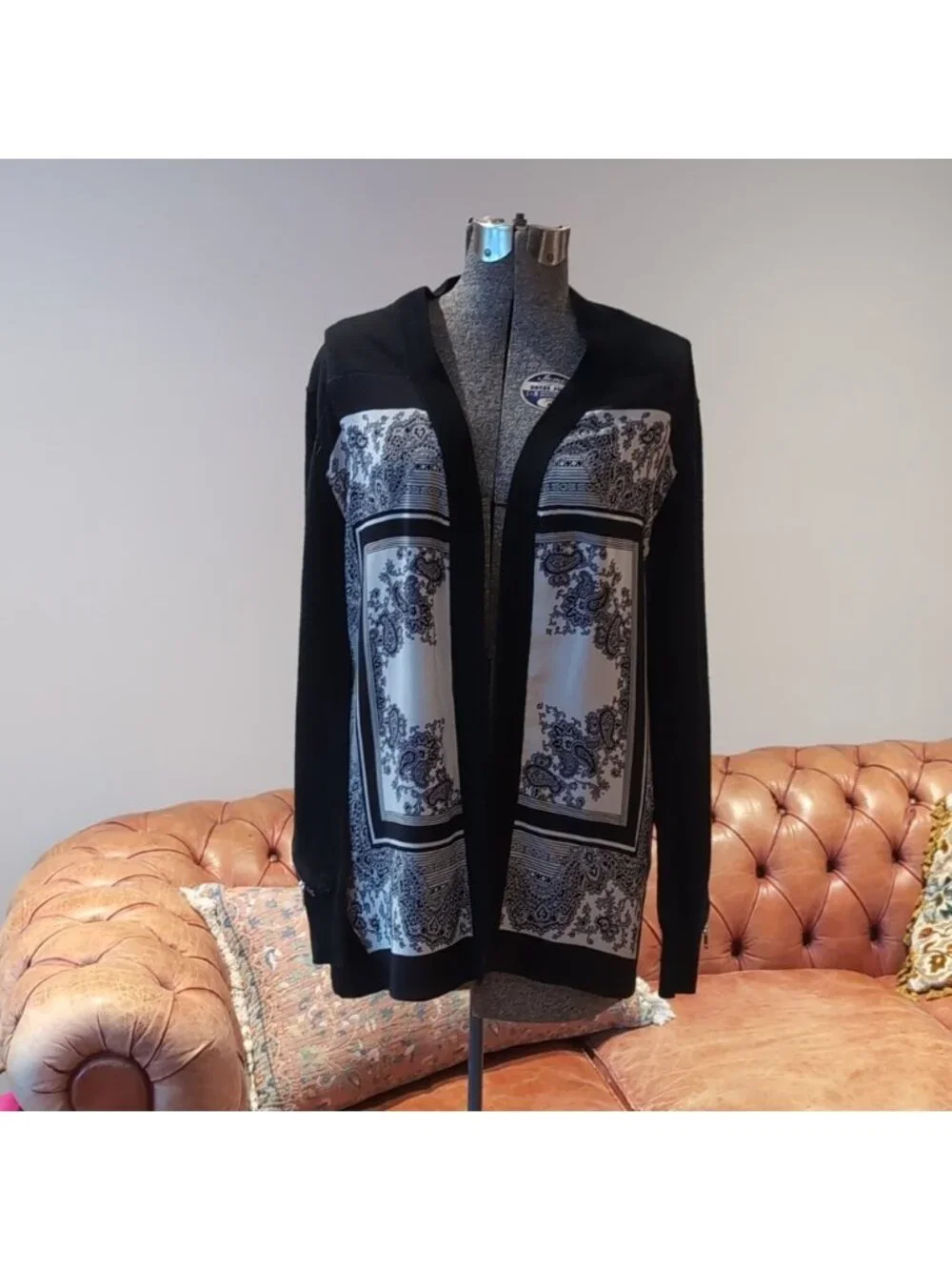Sandro Black White Paisley Silk Wool Cardigan - Picture 2 of 10